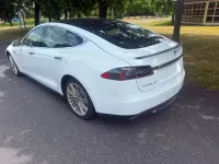Gebraucht Tesla Model S Performance 344 kW (469 PS) 2015 Kleinwagen