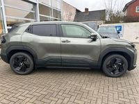 Neu Toyota Urban Cruiser Play 127 kW (174 PS) 2026 Grün SUV