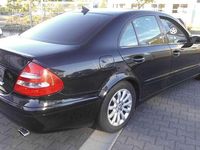 Gebraucht Mercedes E200 Classic 163 PS (119 kW) 2004 Schwarz Limousine