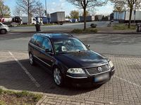 Gebraucht VW Passat 150 PS (110 kW) 2002 Schwarz Kombi