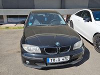 Second-hand BMW 116 122 CP (89 kW) 2004 Negru Hatchback