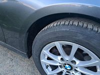 Gebraucht BMW 318 143 PS (105 kW) 2015 Grau Limousine