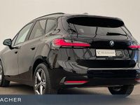 Gebraucht BMW 218 Active Tourer Efficient Dynamics 136 PS (100 kW) 2024 Saphirschwarz metallic Van / Kleinbus