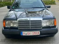 Second-hand Mercedes E300 179 CP (131 kW) 1992 Albastru Coupe