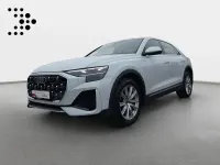 Gebraucht Audi Q8 S-Line 340 PS (250 kW) 2024 Gletscherweiß metallic SUV