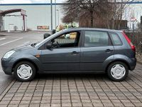 Gebraucht Ford Fiesta 69 PS (50 kW) 2004 Grau Kleinwagen