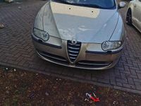 Gebraucht Alfa Romeo 147 85 PS (62 kW) 2004 Gold Kleinwagen