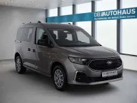 Gebraucht Ford Tourneo Connect Titanium 102 PS (75 kW) 2024 Silber Van / Kleinbus