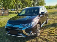Gebraucht Mitsubishi Outlander P-HEV Intro Edition 224 PS (164 kW) 2019 Schwarz SUV