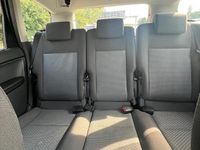 Second-hand Ford C-MAX 145 CP (106 kW) 2005 Albastru Monovolum