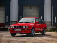 Gebraucht BMW 318 154 PS (113 kW) 1990 Rot Kombi