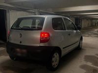 Gebraucht VW Fox 60 PS (44 kW) 2011 Silber Kleinwagen