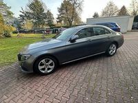 Gebraucht Mercedes E220 Avantgarde 194 PS (142 kW) 2017 Grau Limousine