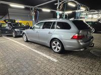 Gebraucht BMW 530 270 PS (198 kW) 2006 Silber Limousine