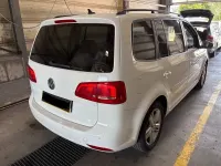 Gebraucht VW Touran Match 105 PS (77 kW) 2012 Weiß Van / Kleinbus