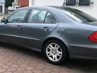 Gebraucht Mercedes E220 170 PS (125 kW) 2007 Grau Limousine