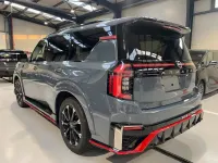 Neu Nissan Armada Nismo 460 PS (338 kW) 2026 Grau SUV