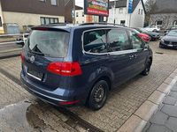Gebraucht VW Sharan Comfortline 150 PS (110 kW) 2015 Blau Van / Kleinbus