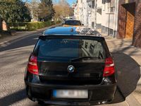 Gebraucht BMW 116 123 PS (90 kW) 2007 Schwarz Kleinwagen