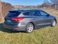 Gebraucht Ford Focus 125 PS (91 kW) 2019 Grau Kombi