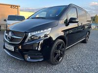 Gebraucht Mercedes 300 Avantgarde 237 PS (174 kW) 2022 Schwarz Van / Kleinbus