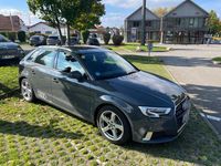 Gebraucht Audi A3 Sport 150 PS (110 kW) 2018 Grau Limousine