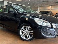 Gebraucht Volvo V60 Momentum 150 PS (110 kW) 2012 Schwarz Kombi