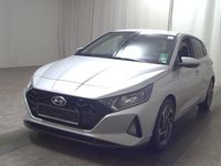 Gebraucht Hyundai i20 101 PS (74 kW) 2022 Silber Kleinwagen