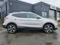 Gebraucht Nissan Qashqai Akari 140 PS (102 kW) 2021 Silber SUV