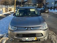 Gebraucht Mitsubishi Outlander Intense 150 PS (110 kW) 2013 Blau SUV