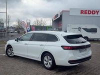 Gebraucht VW Passat Business+ 150 PS (110 kW) 2024 Weiß Kombi