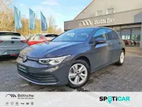 Gebraucht VW Golf VIII Life 131 PS (96 kW) 2023 Uranograu Limousine
