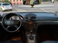 Gebraucht Mercedes E320 224 PS (164 kW) 2006 Silber Limousine