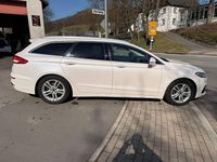Gebraucht Ford Mondeo Titanium 150 PS (110 kW) 2019 Weiß Kombi
