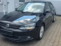 Gebraucht VW Jetta Life 105 PS (77 kW) 2014 Schwarz Limousine