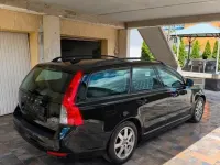 Gebraucht Volvo V50 131 PS (96 kW) 2010 Schwarz Kombi