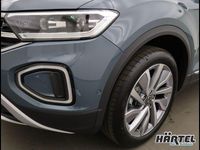 Neu VW T-Roc Style 150 PS (110 kW) 2025 Petroleum blue, metallic SUV