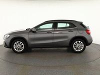 Gebraucht Mercedes GLA200 Style 156 PS (114 kW) 2018 Grau SUV