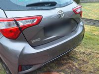 Gebraucht Toyota Yaris 69 PS (50 kW) 2017 Grau Kleinwagen