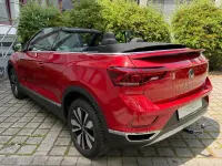 Gebraucht VW T-Roc Cabriolet Move 110 PS (80 kW) 2023 Rot Cabrio