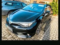 Gebraucht Toyota Auris 112 PS (82 kW) 2015 Schwarz Limousine