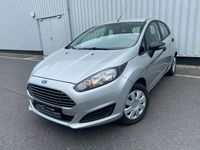 Gebraucht Ford Fiesta Ambiente 75 PS (55 kW) 2015 Silber Kleinwagen