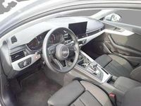 Gebraucht Audi A4 Sport 136 PS (100 kW) 2024 Silber Kombi