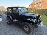 Second-hand Jeep Wrangler 121 CP (88 kW) 1994 Negru SUV
