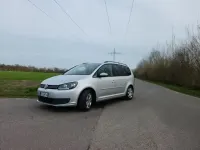 Gebraucht VW Touran Comfortline 105 PS (77 kW) 2012 Silber Van / Kleinbus
