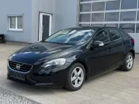 Gebraucht Volvo V40 Kinetic 114 PS (83 kW) 2012 Schwarz Kleinwagen