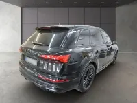 Gebraucht Audi Q7 S-Line 340 PS (250 kW) 2024 Mythosschwarz metallic SUV