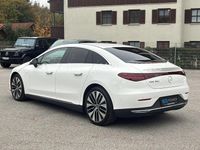 Gebraucht Mercedes EQE300 Premium 180 kW (245 PS) 2024 Unilack polarweiß Limousine