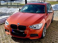 Usata BMW M135 Performance 320 CV (235 kW) 2013 Arancione Utilitaria