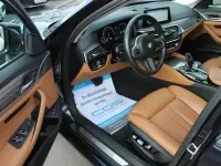 Gebraucht BMW 530 Luxury Line 265 PS (194 kW) 2018 Imperialblau brillanteffekt Kombi